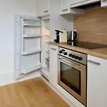 Ni Fravi Apartments, West شقة *
