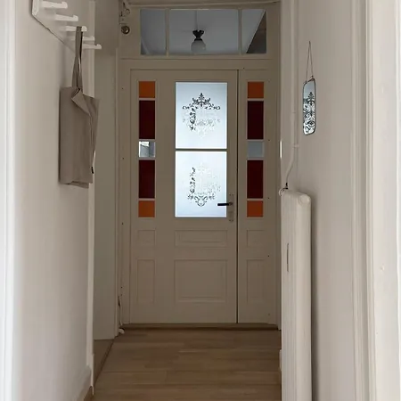 Ni Fravi Apartments, West דירה אינטרלאקן