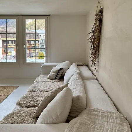 Ni Fravi Apartments, West דירה אינטרלאקן