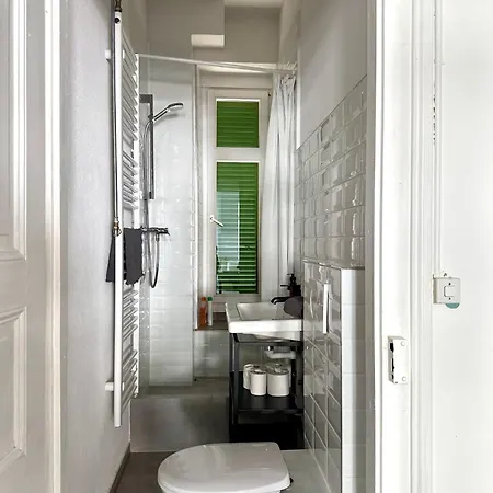 דירה Ni Fravi Apartments, West *