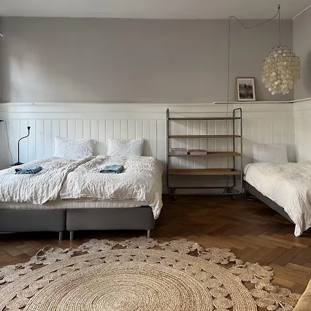 Ni Fravi Apartments, West Lejlighed *